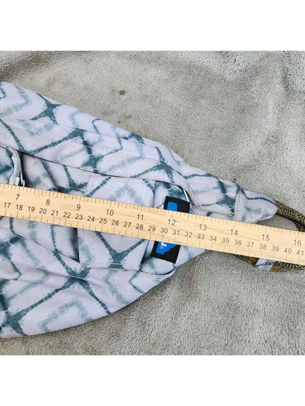 Kavu Bag Unisex 14x9 Blue Geometric Print Canvas Rope Sling Backpack *Read*